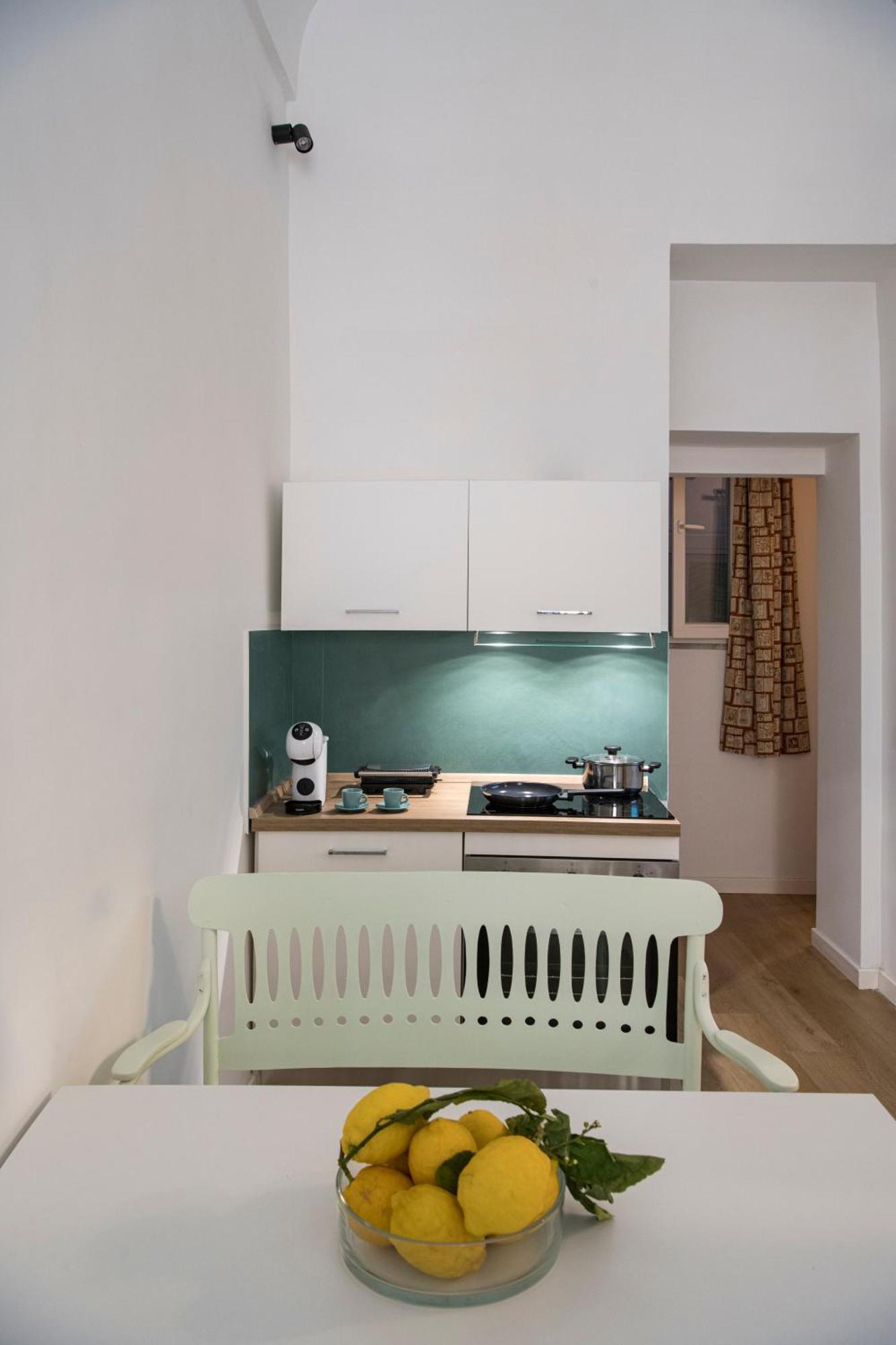 La Casa Di Nelly Boutique Apartment Napoli Exterior foto